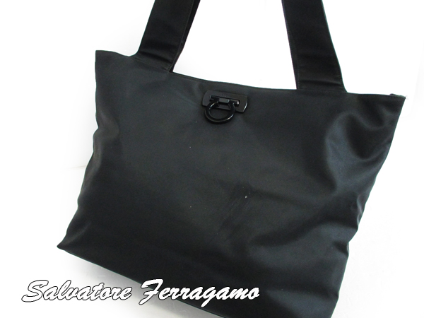 フェラガモ トートバッグ 7736 ガンチーニ ショルダー 黒 北β