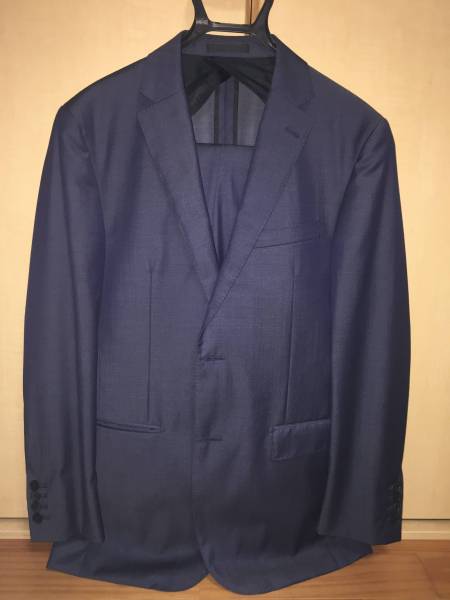 バーバリーブラックレーベル スーツ 38R ネイビー M104｜BURBERRY