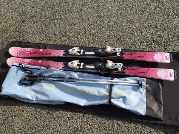 SALOMON カービングスキー Amber 154cm ストック付