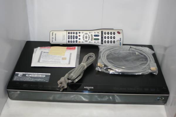 SHARP BD-W1100　1TBW録　 B-CAS，HDMI、リモコン付、実働、即決