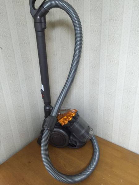 ダイソンDC26タービンヘッド掃除機① 【公式通販】