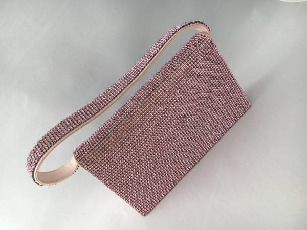 SWAROVSKI（クラッチバッグ）のフリマアイテム一覧 ESCADA ピンク