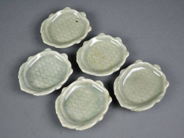 三田焼 三田青磁 亀皿 豆皿 五客 時代(丹波)｜売買されたオークション 