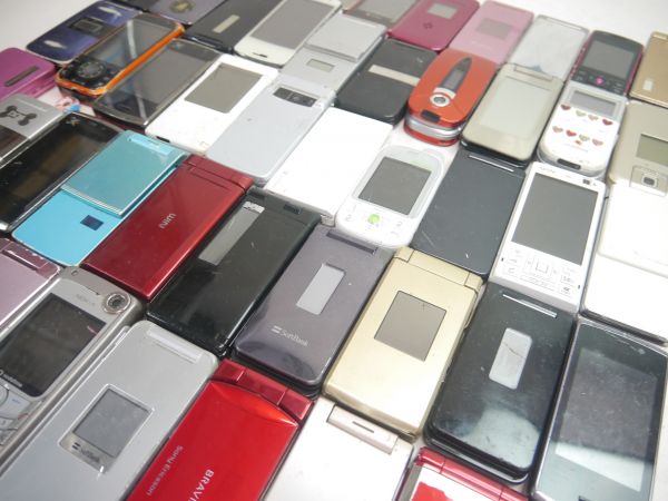 ガラケー50台まとめてジャンク品37携帯電話ソフトバンクau等