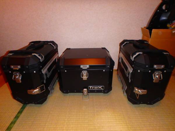 【お得，セール】 SW-MOTECH パニア3点セット TraX SWモテック(パニアケース)｜売買されたオークション情報、yahooの商品情報をアーカイブ公開 - オークファン パニアケース