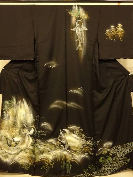 ★手描き鯉の滝登り！【金粉散らし／正絹訪問着未仕立品】