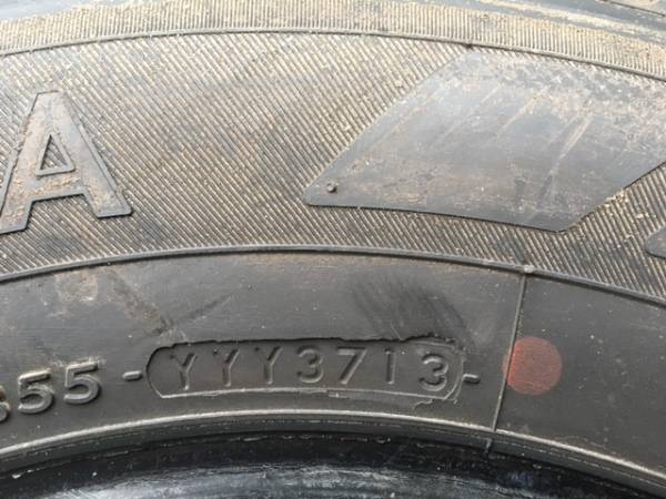 195/80R15　107L　中古スタッドレス　４本_3