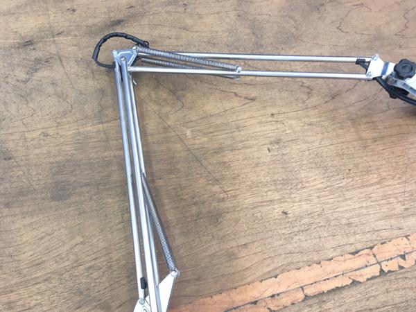 □格安!!　オーツカ光学　照明付拡大鏡　SKK-F　Z043093　Y