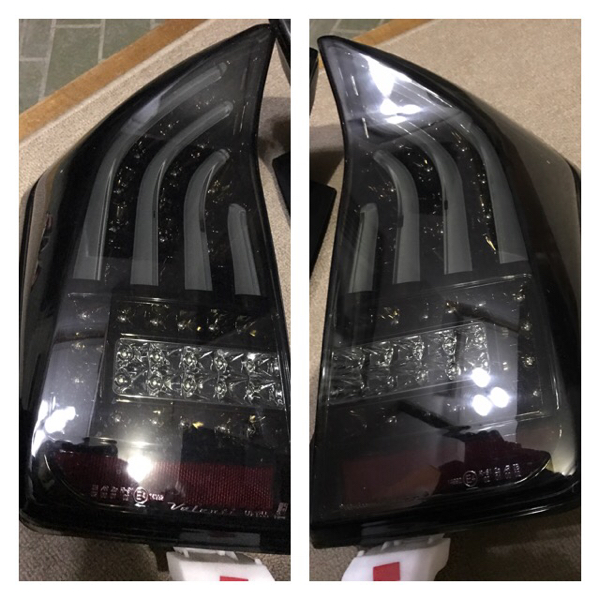 ヴァレンティ LED テール スモーク 30プリウス ZVW30 中古 極上 【公式