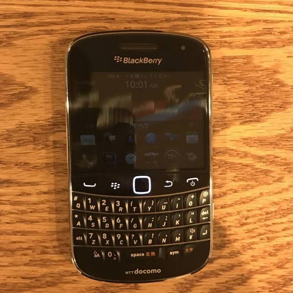 【美品】Blackberry bold 9900