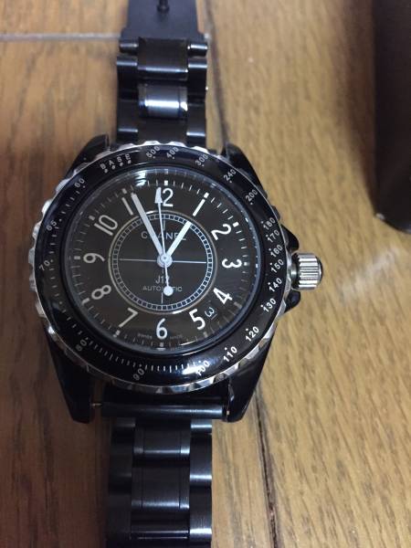 CHANEL J12風 38mmクォーツとオマケの自動巻き黒ノベル
