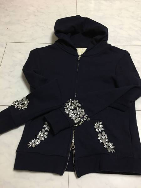 chesty☆ビジューパーカー☆ネイビー☆一度着用☆美品☆チェスティ
