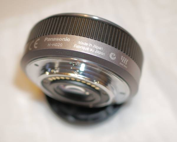 カメラレンズH-H020 LUMIX G 20mm/F1.7 ASPH