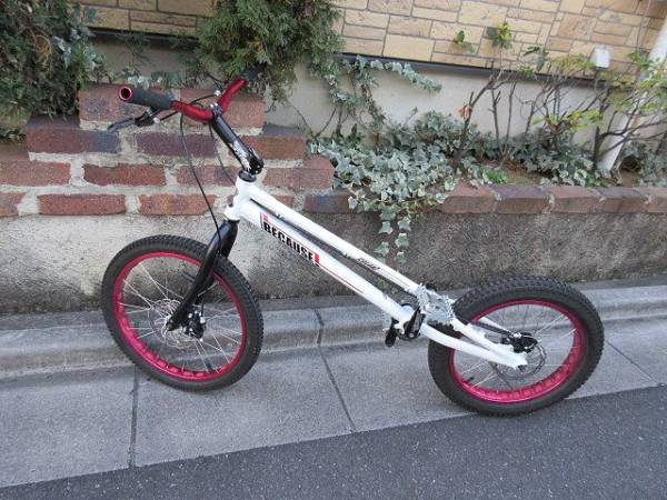 2176E◇BECAUSE/ビコーズ トライアル自転車 バイクトライアル◇引取 