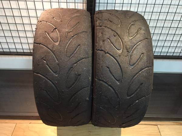 中古 YOKOHAMA ヨコハマ ADVAN アドバン A050 225 40 R18 88W コンパウンドM