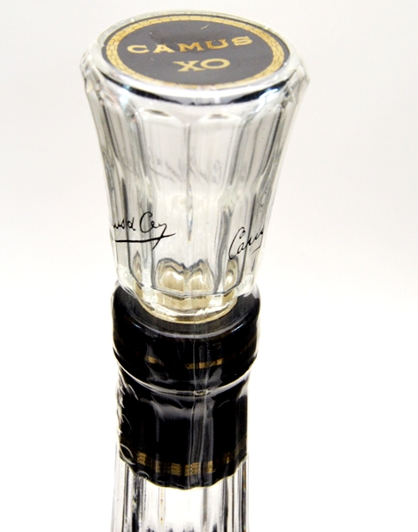 未開栓 カミュ XO ロングネック EXTRA OLD 700ml 外箱付 CAMUS 144480古酒