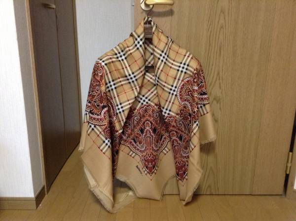 Burberrysバーバリー☆大判 正方形 薄手 シルクウール ストール