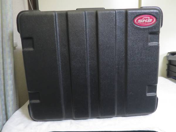 SKB ラックケース8U 1/2 音響PA 引越しため期間限定出です 【公式通販】