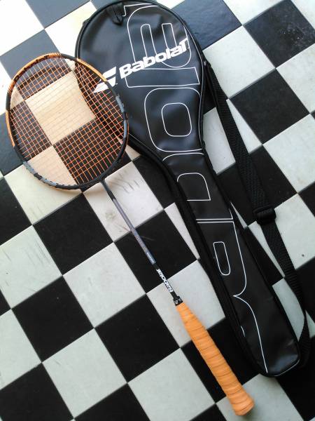 バボラ　サテライトグラビティー74　中古　美品　Babolar