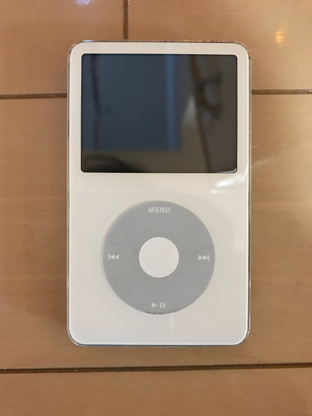 30GB ホワイト - iPod 中古iPod第5世代 HDD30GB MA002J／A