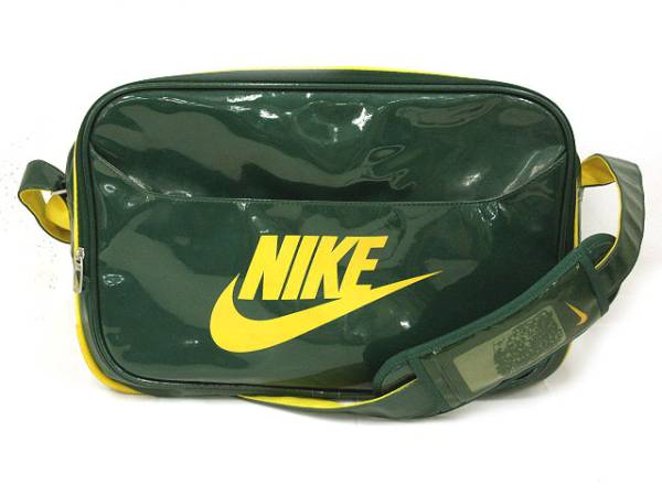 ナイキ NIKE ショルダー バッグ スポーツ エナメル 45cm 緑 ‡ 【公式通販】