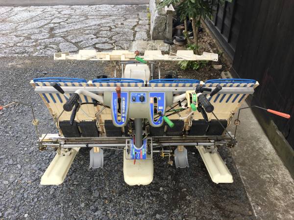 ☆茨城発 歩行型田植機 4条植え イセキ さなえ PC4 中古品☆ (車体 ☆茨城発 歩行型田植機 4条植え イセキ さなえ PC4 中古品☆ (車体