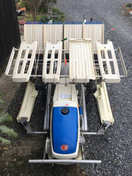 ☆茨城発 歩行型田植機 4条植え イセキ さなえ PC4 中古品☆ (車体