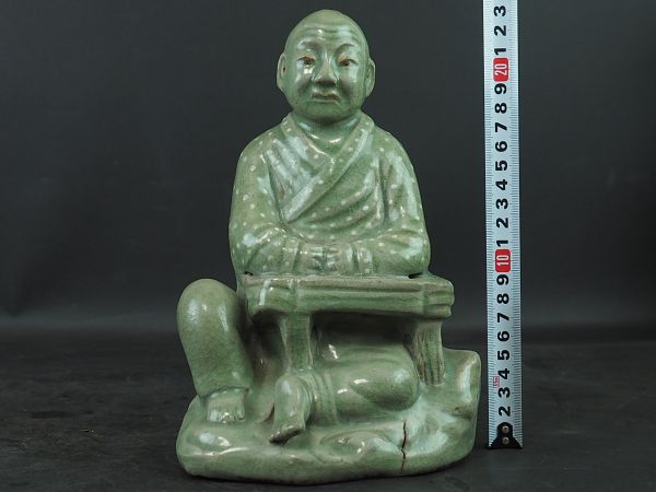 中国 明時代 龍泉窯 青磁 仏像 僧侶 唐物 AZ1118-4