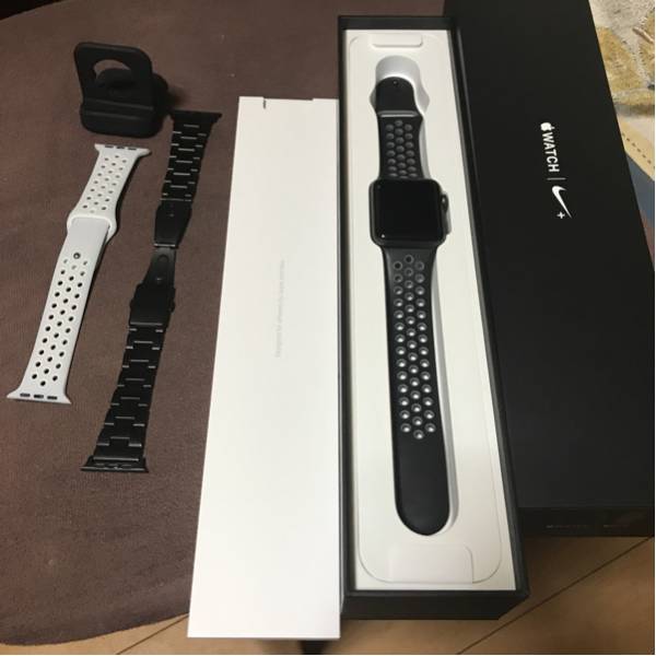 Apple Watch Series 2 Nike+ 42mm スペースグレイ 美品 おまけ付き
