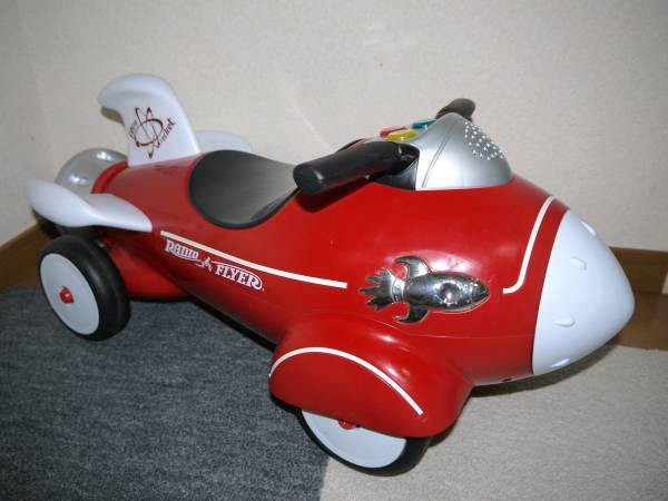 廃盤貴重 ラジオフライヤー 廃盤貴重 RADIO FLYER 乗用玩具 レトロロケット
