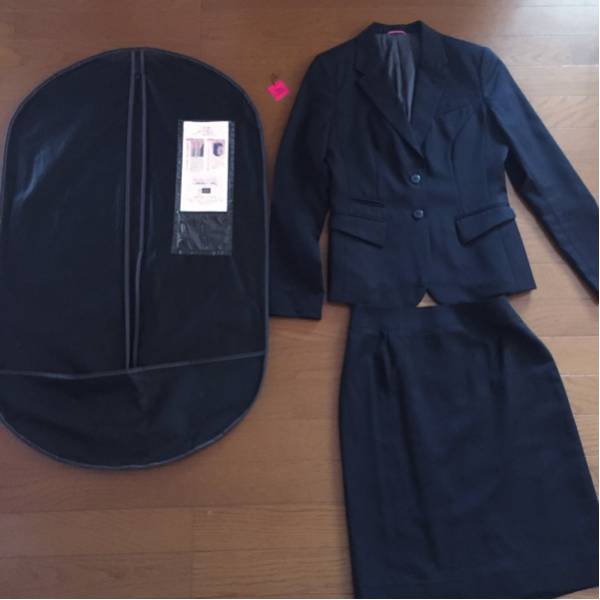 中古 リクルートスーツ青山にて購入レディース