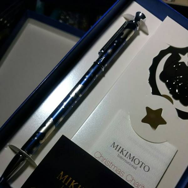 【美品】MIKIMOTO クリスマスチャリティ2013 ボールペン　限定品 美品】MIKIMOTO クリスマスチャリティ2013 ボールペン 限定品 【公式通販】