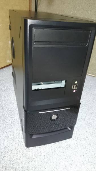 遊び要素有りな自作PC ASUS H97 PLUS+Pentium 遊び要素有りな自作PC ASUS H97 PLUS+Pentium
