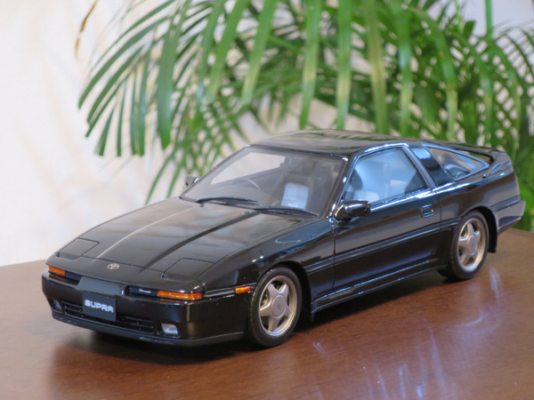 otto 1/18 トヨタ スープラ2.5 ツインターボR （JZA70) ブラック 1⁄18