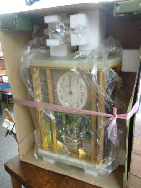 【未使用級】SEIKO EMBLEM HW463 置時計 参考定価84,000円 未使用級】SEIKO EMBLEM HW463 置時計 参考定価84,