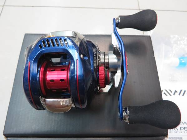 Daiwa Zillion 7.9 Lベイトリール ジリオンpeスペシャル（ダイワ 