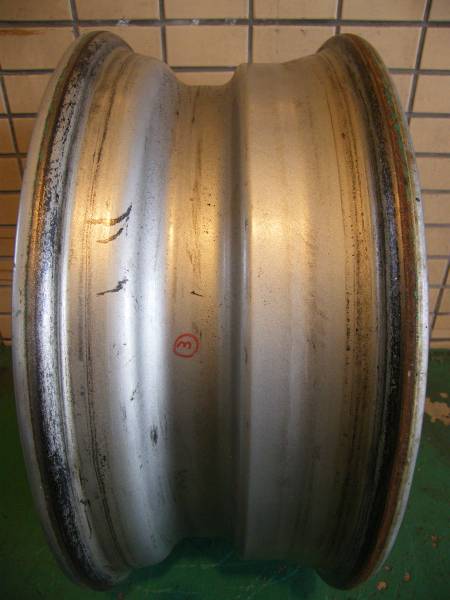 r215851572