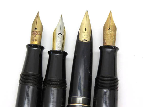 希少】万年筆 4 本 ペン先全て14K 18K 万年筆 4本まとめ PILOT CUSTOM