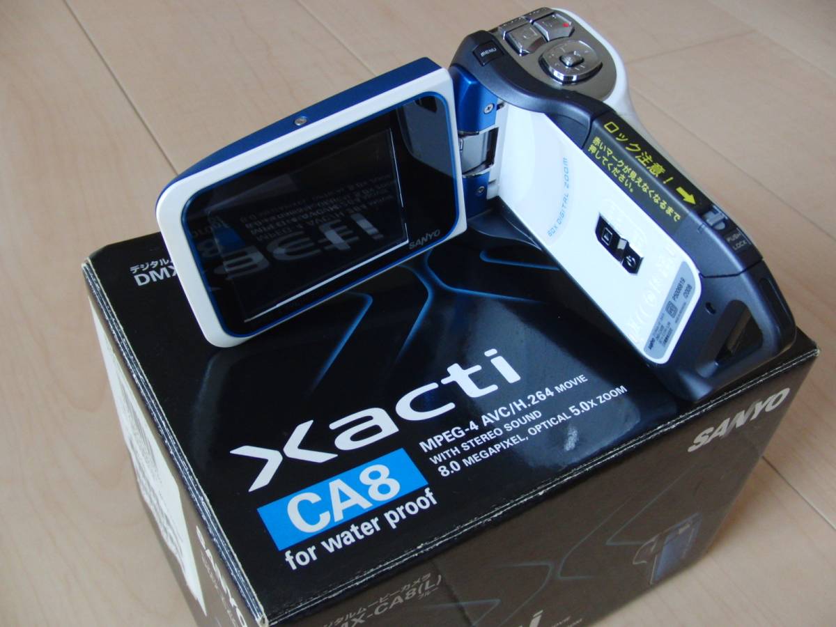 SANYO デジタルムービーカメラ DMX-CA8