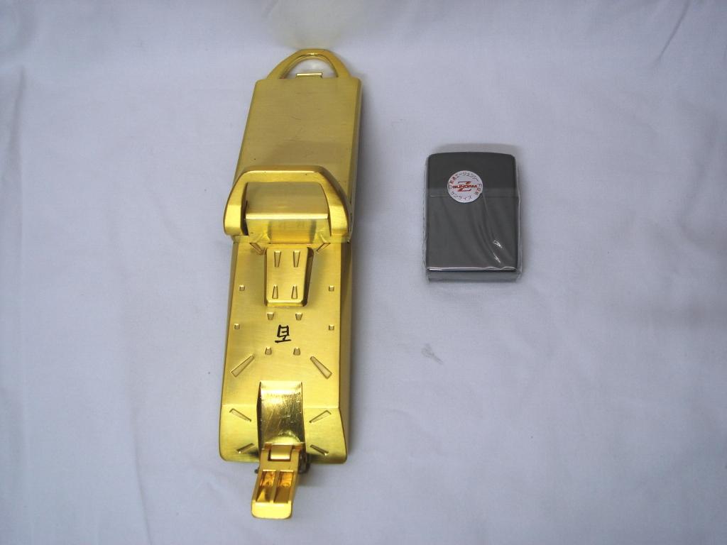 ☆未使用品 ZIPPO/ジッポー 機動戦士Zガンダム 百式 メタルケース付 ZIPPO