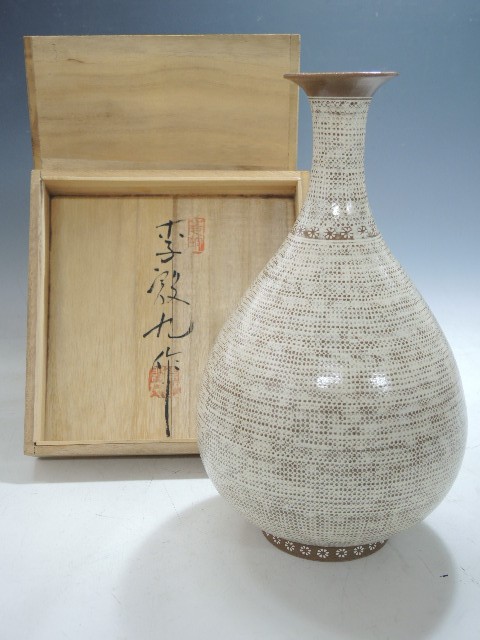 壺屋焼 小橋川清正 赤絵 Yahoo!オークション 花瓶 魚紋 - やちむん