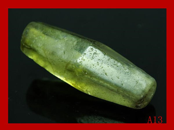 【蔵】A13古墳期★虹入り★水晶製特大6.7ｃｍ六面切子玉★大珠垂飾品★検古墳　縄文 弥生 須恵器 出土土器 土偶 祭祀具 法具 仏像 原石