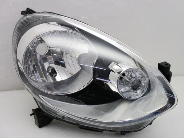 【即決】 マーチ K13 後期 純正 【ハロゲン】 右 ヘッドライト ランプ 【KOITO 100-17944】 (M010073)