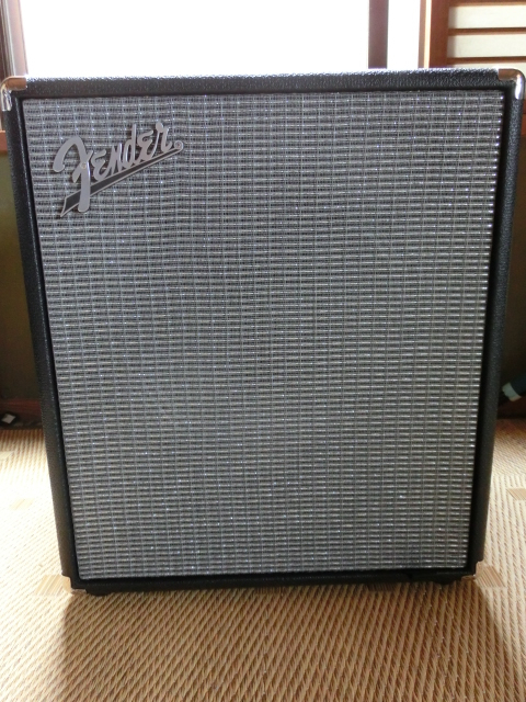 ★　FENDER Rumble100 ベースアンプ　★　ほぼ新品　10kg★