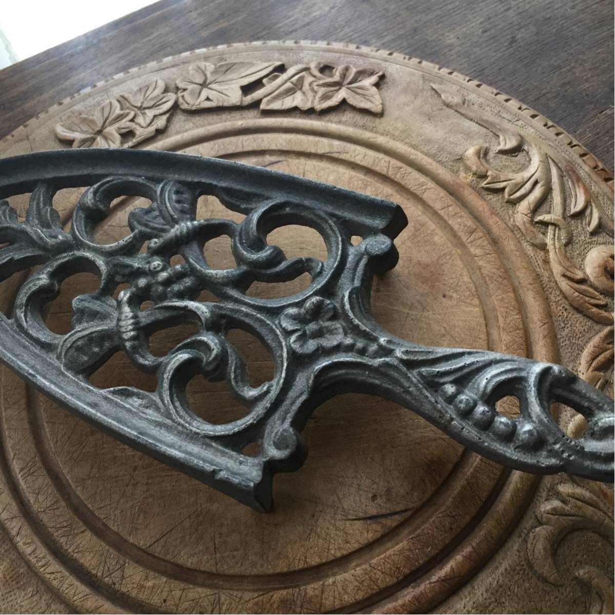 フランス アンティーク アイアン トリベット キッチン 雑貨 鍋敷き アイロン ヨーロッパ インテリア シャビーシック