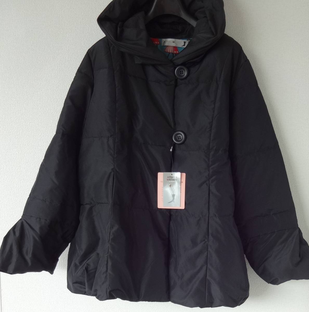 マタノアツコ★ワコール新品コートＬ☆中綿入りジャケット黒★ふんわり襟　裏地メメちゃんネコ　ガウン
