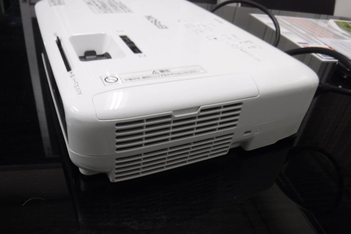 使用少77hEPSON プロジェクター EPSON プロジェクター EB－S04 EB-S04