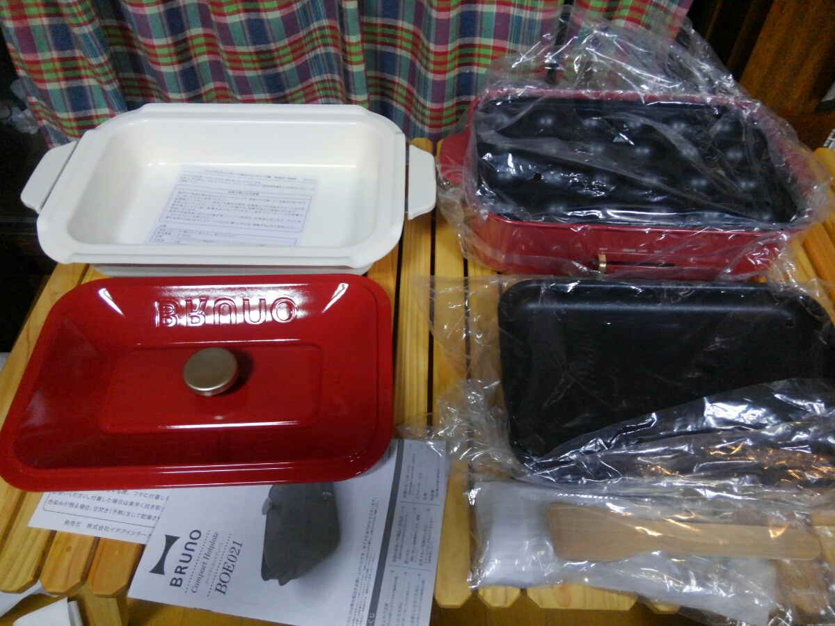 未使用　BRUNO　コンパクトホットプレート　セラミックコート鍋付