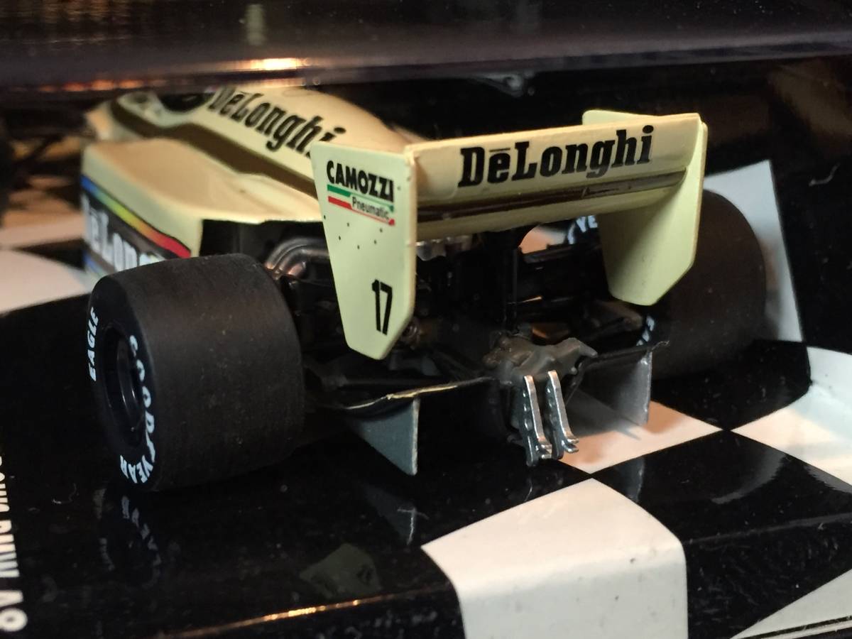 ミニチャンプス 1⁄43 マクラーレン ホンダ MCL32 F.アロンソ 中国GP