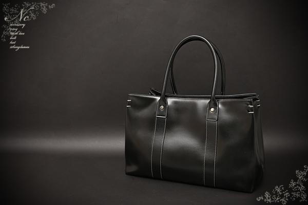 値下!美品*carven/カルヴェン/レザーバッグ/ハンドバッグ/黒 